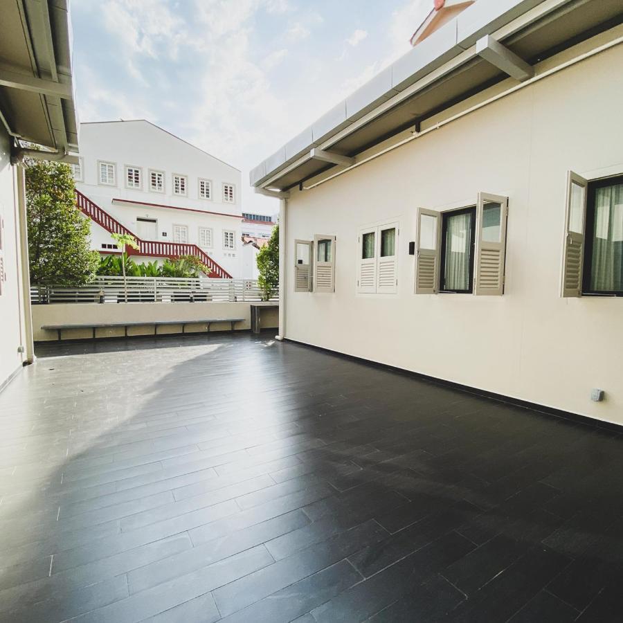 St Signature Jalan Besar Singapore Exterior photo