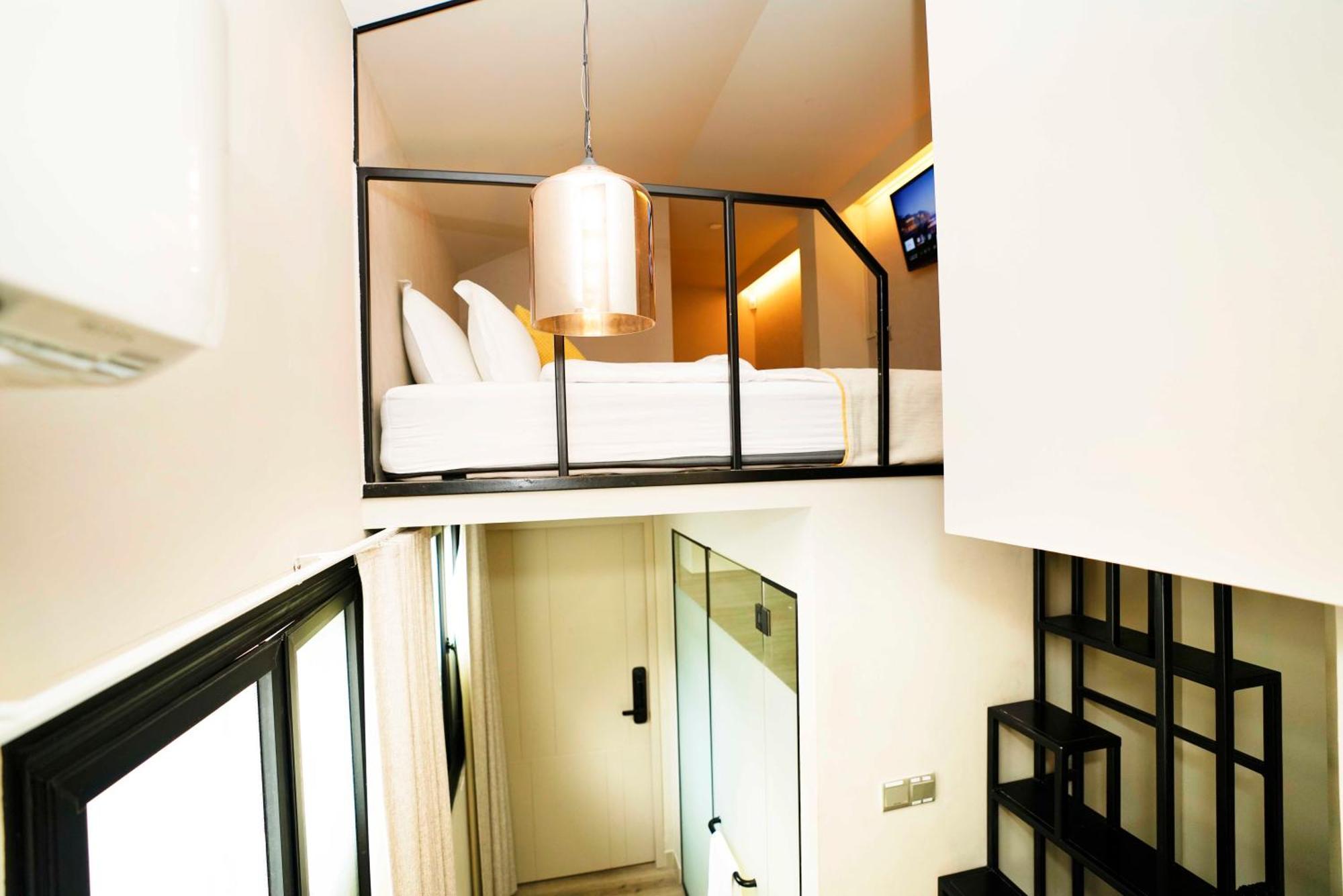 St Signature Jalan Besar Singapore Exterior photo