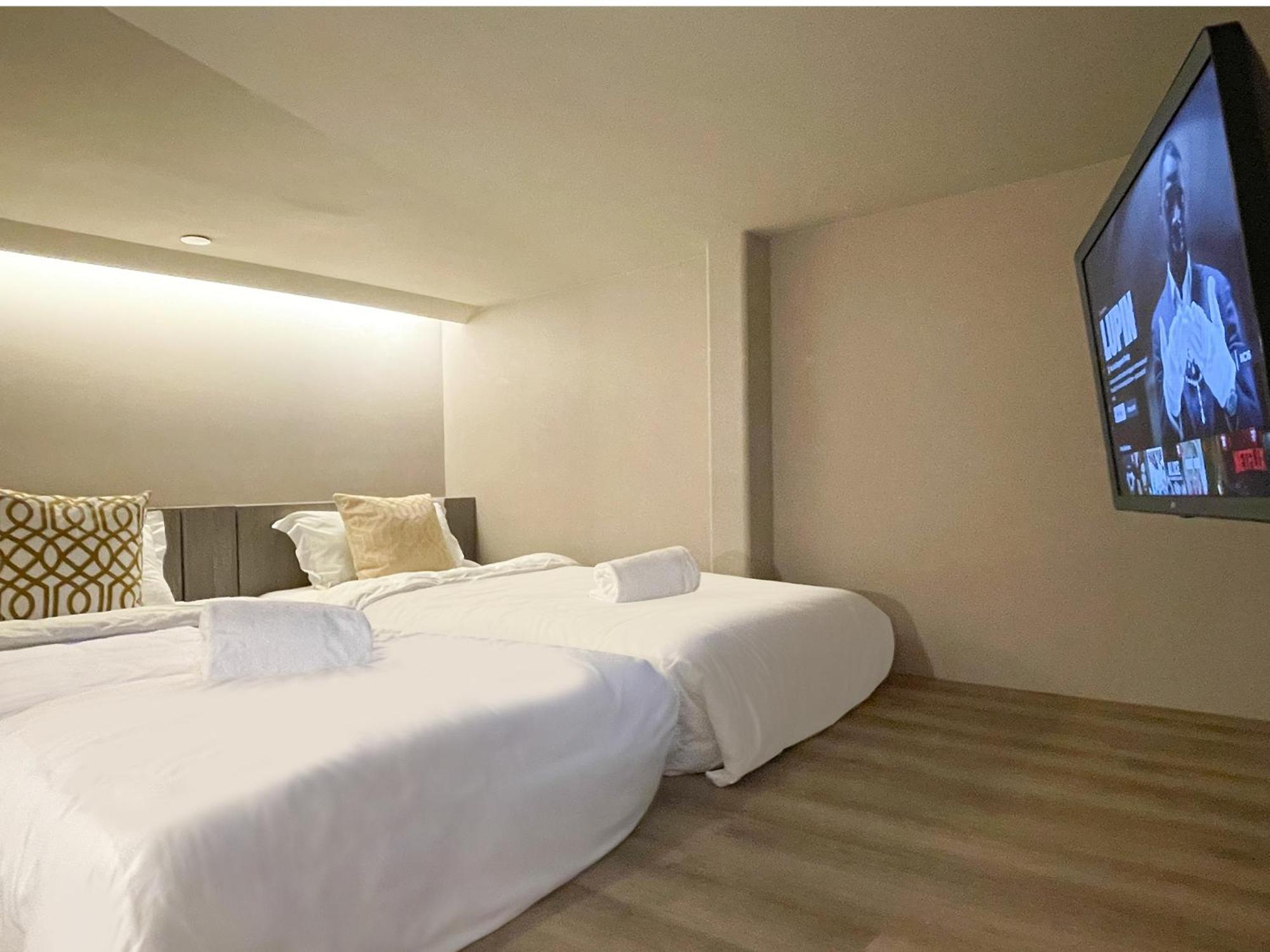 St Signature Jalan Besar Singapore Exterior photo